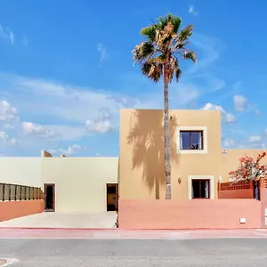 https://villa-sol-corralejo-35660.hotelsfuerteventura.org